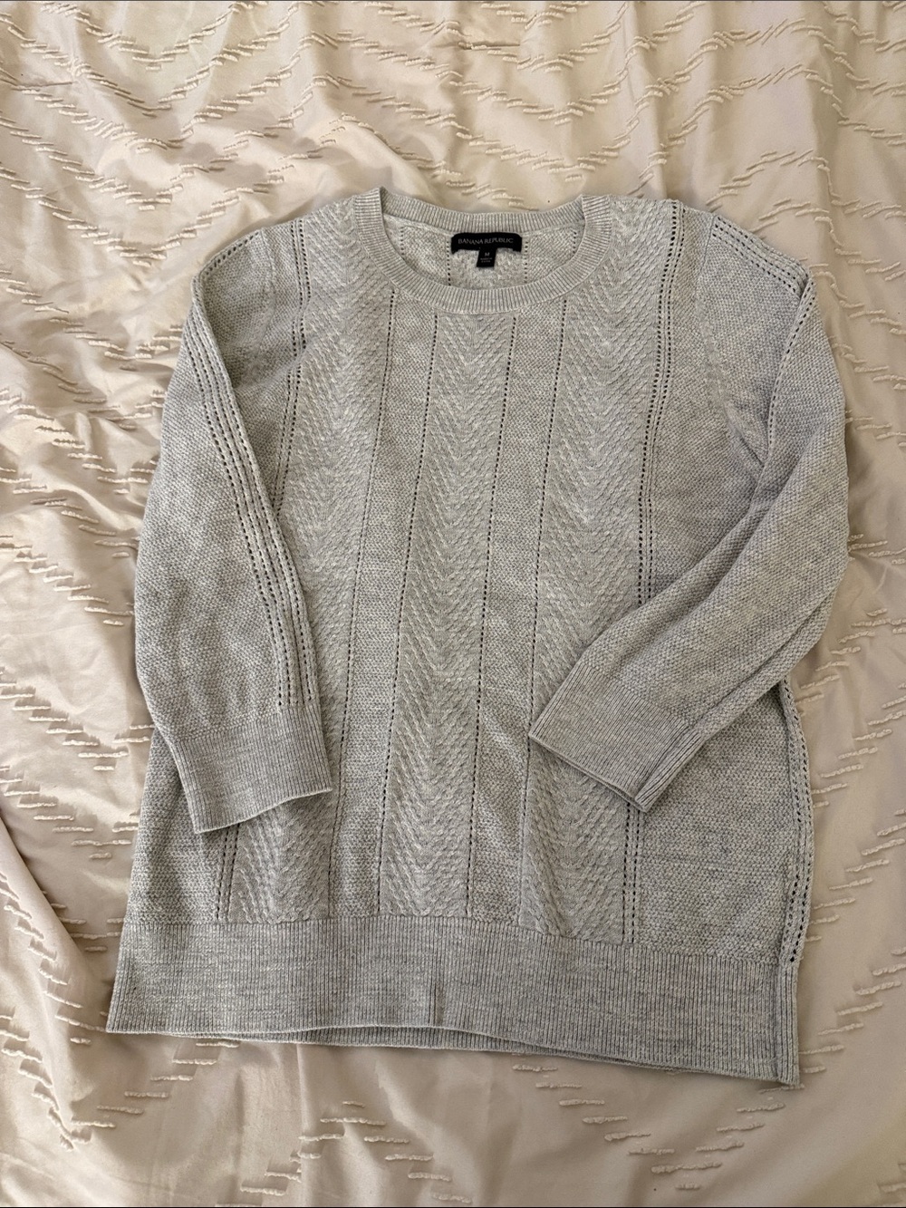 Banana Republic Heather Gray Textured Crewneck 3/4 Sleeve Sweater